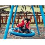 Удобные и безопасные детские качели-гнездо от BONRO для квартиры