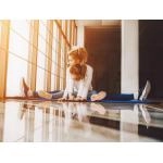 Як обрати вінілову підлогу: замкова чи клейова — що краще для квартири та комерційних приміщень