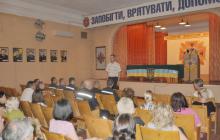 Рятівників знайомлять з вимогами до вогнегасників