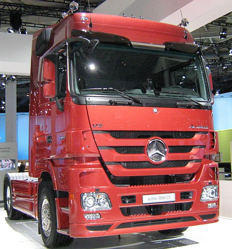 Mercedes-Benz Actros: Революционная сельскохозяйственная техника