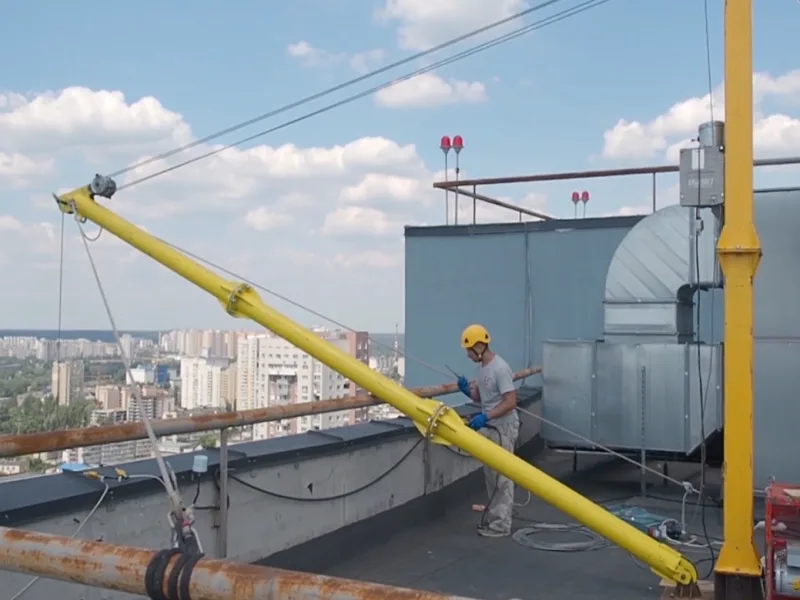 Процес заміни склопакетів на висоті: виклики та ефективні рішення