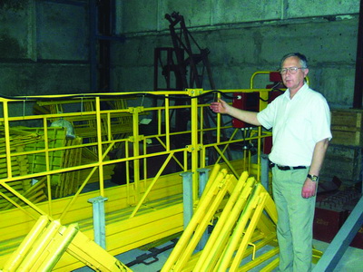 2008-187_1.jpg