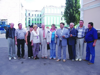 2008-137_1.jpg