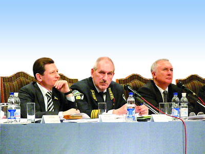 2008-006_1.jpg