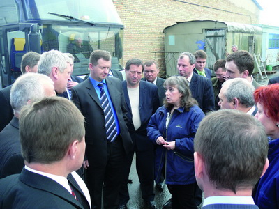 2008-129_2.jpg