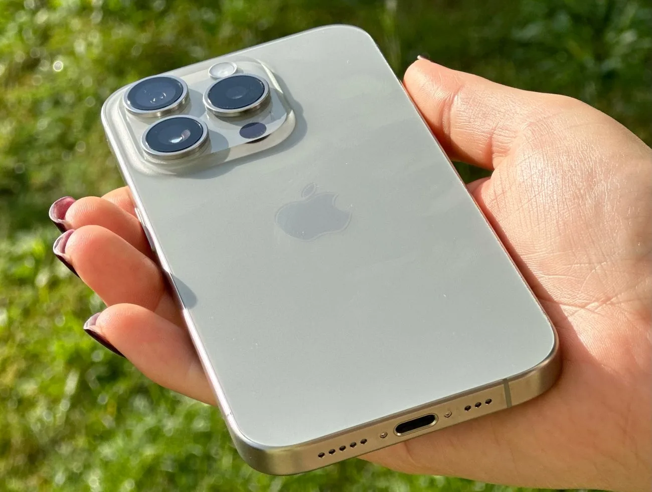 Огляд iPhone 15 Pro: характеристики та дизайн