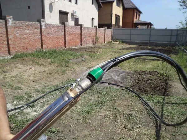 Как устанавливать глубинный насос